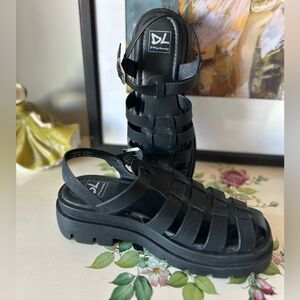 Dirty Laundry Black Platform Fisherman Sandals | Women’s Size 8 | New